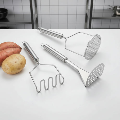 Écraseur à pommes de terre en acier inoxydable, idéal pour purées lisses. Presse fruits et légumes manuel, robuste et facile à nettoyer.